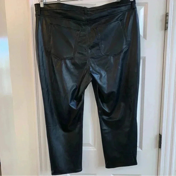 Abercrombie & Fitch Ankle Straight Ultra High Rise Vegan Leather Denim 37 24W - Picture 11 of 14